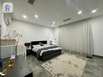 منزل مؤثث واسع للبيع صورة 10