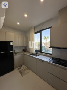 Luxury House image 6
