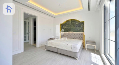 Modern Villa with Ample Space Image 9