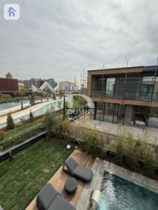 Luxurious House in Pavilion Image 8