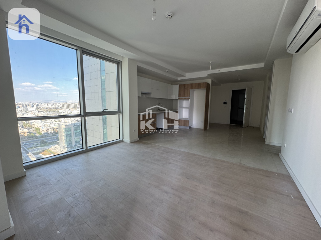 Spacious One-Bedroom Apartment in Empire Wings