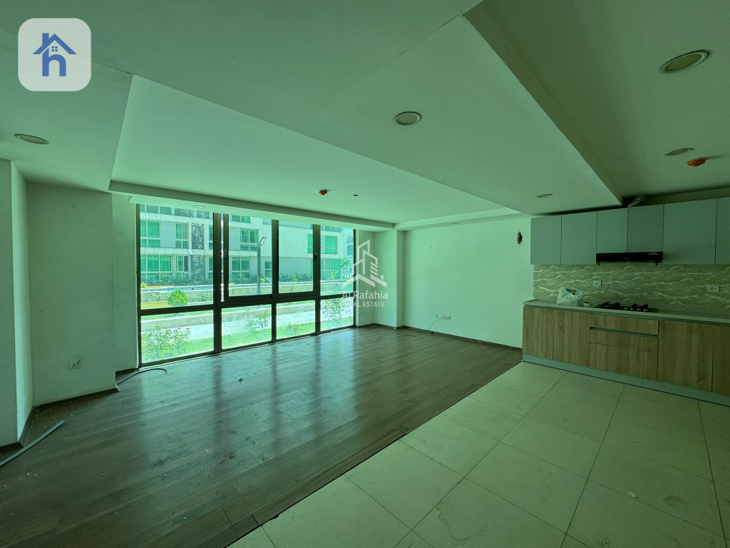 Modern 3-Bedroom Apartment Image 2