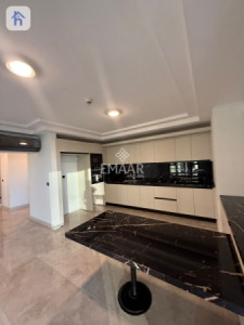 Modern Apartment image 3
