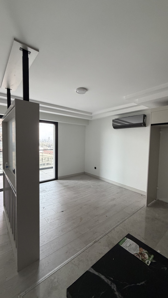 Spacious Studio Apartment in Rami Towers