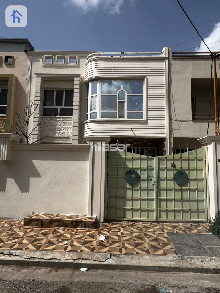 منزل مؤثث للبيع