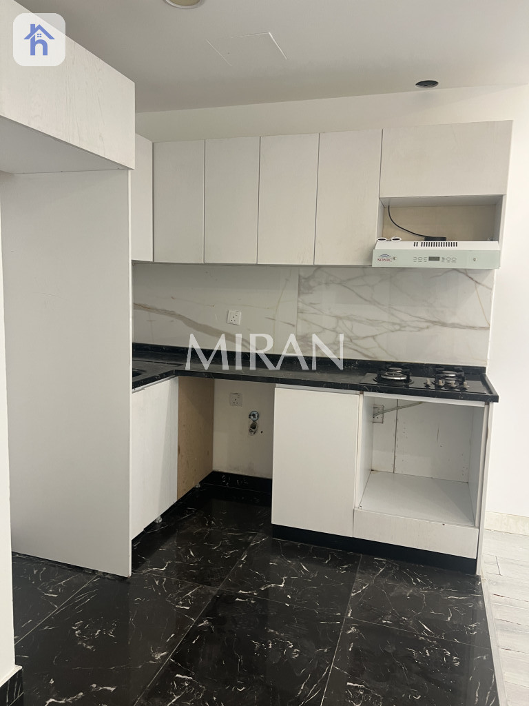 Spacious One Bedroom Apartment for Rent Image 2
