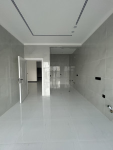Spacious 5-Bedroom Home in Hawlery Nwe image 9