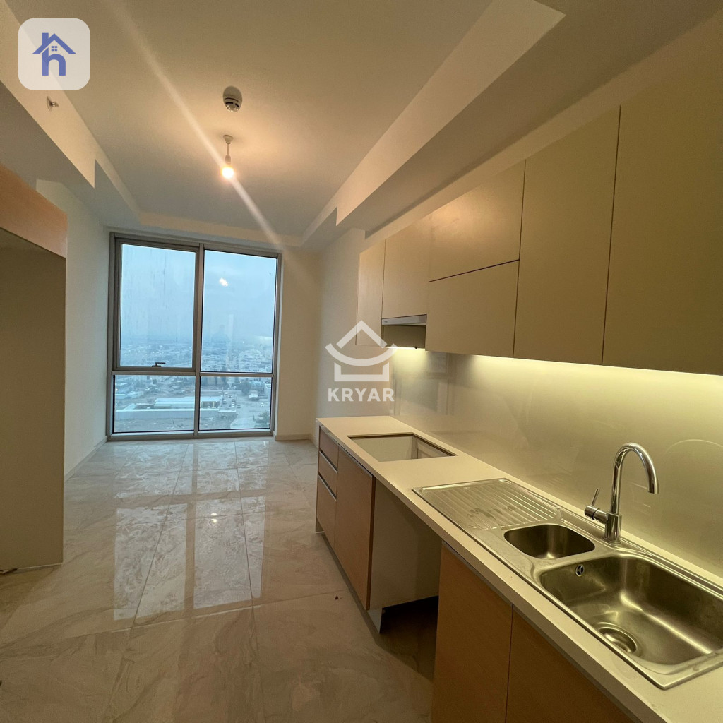 Modern apartment in Empire Square