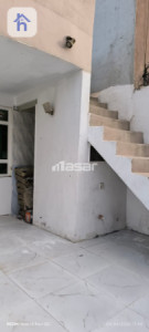 One Floor House image 3