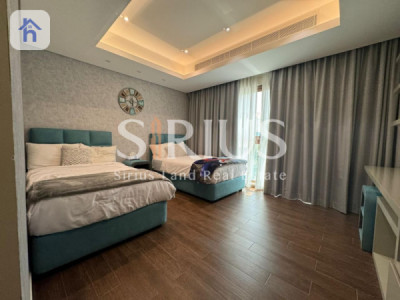 Luxurious Town House with Modern Amenities Image 13