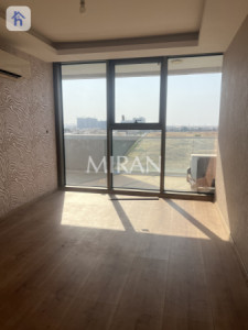 Spacious Apartment with Stunning Views Resim 4