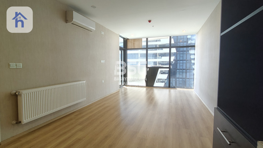 Modern 1 Bedroom Apartment in White Towers