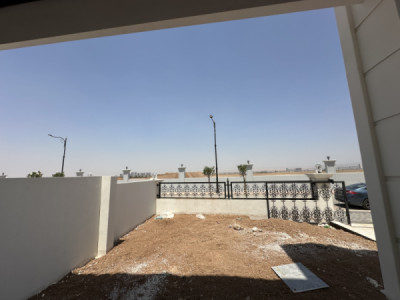 4-Bedroom House for Sale Resim 3