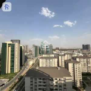 شوقەی ڕاخراو لە یەک ژووری نووستن لە ئیمپایەر پیرڵ وێنە 10