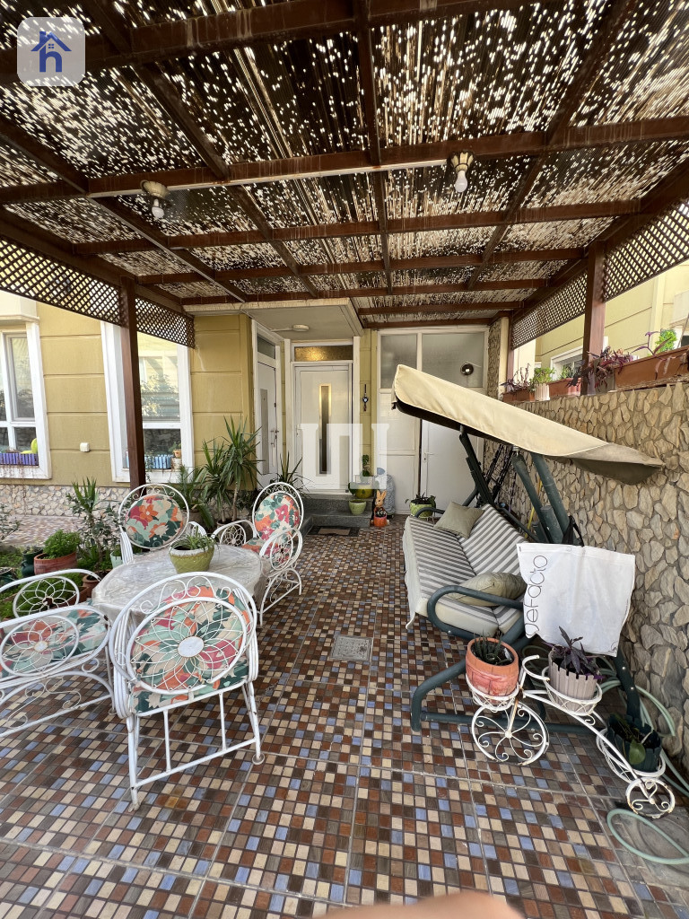 Spacious Furnished House in Lana City Image 2