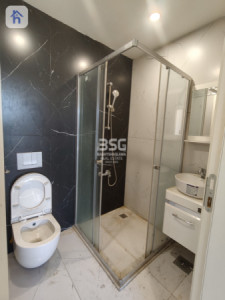 Cozy 1-Bedroom Apartment in White Towers Image 3