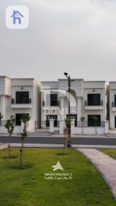 Modern house with 4 bedrooms Resim 7