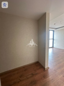 Luxurious Apartment in Prime Location Image 17