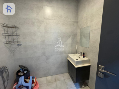Spacious Apartment with 3 Bedrooms Resim 7