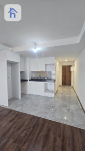 Modern Apartment in Empire Pearl Towers image 2