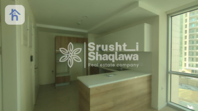 Modern Studio Apartment image 2