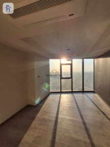 Elegant 3-Bedroom Apartment image 4