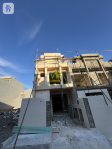 منزل بـ 3 غرف نوم بسعر مناسب للبيع image 1