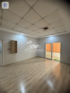 Cozy Two-Bedroom Apartment image 4