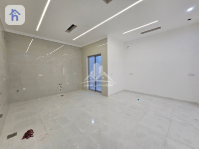 Spacious House in Hiwa City Image 5