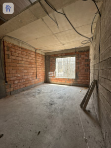 Spacious House in Olive Garden City image 8