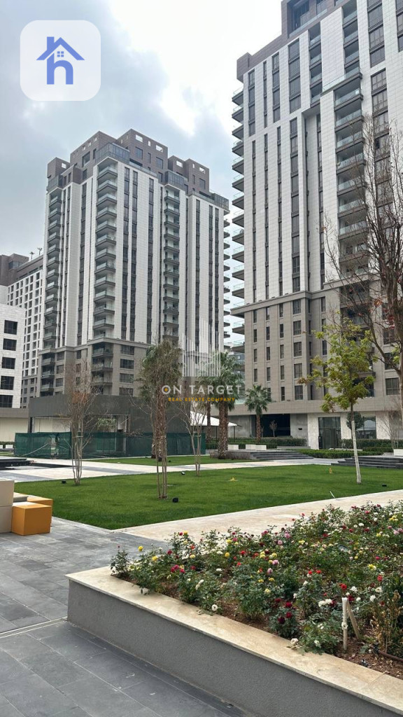 Modern Apartment in Prime Location Image 15