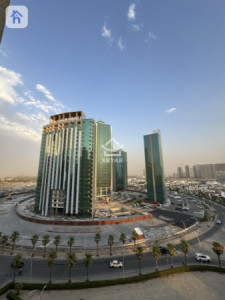 Modern Apartment with 2 Bedrooms in Empire Wings image 1
