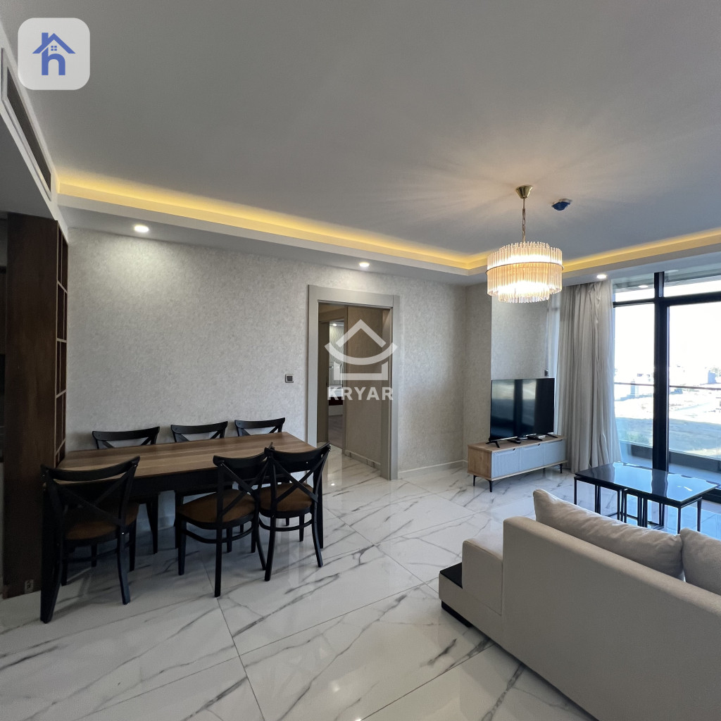 Stylish Apartment with Lovely Views