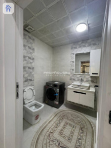 Spacious Apartment with Stunning Views Image 7