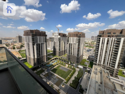 Luxury Apartment image 19