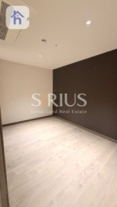 Spacious apartment in Cavalli Tower image 3