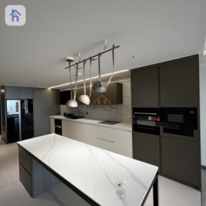 Elegant 4-Bedroom Apartment in Cavalli image 5