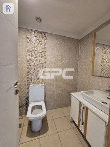 Spacious 3-Bedroom Apartment with Great Views Image 10