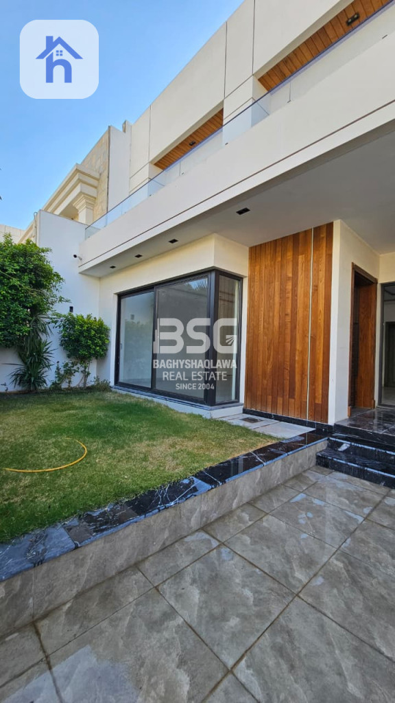 Spacious House in Dream City Image 2