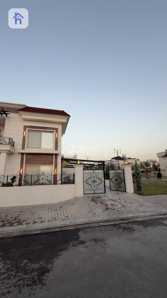 خانوویەکی فراوان لە فیردوس ستی وێنە 2