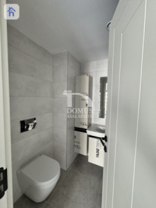 Modern Apartment with Spacious Layout Resim 8