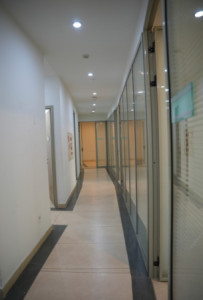 Modern office in prime location image 14