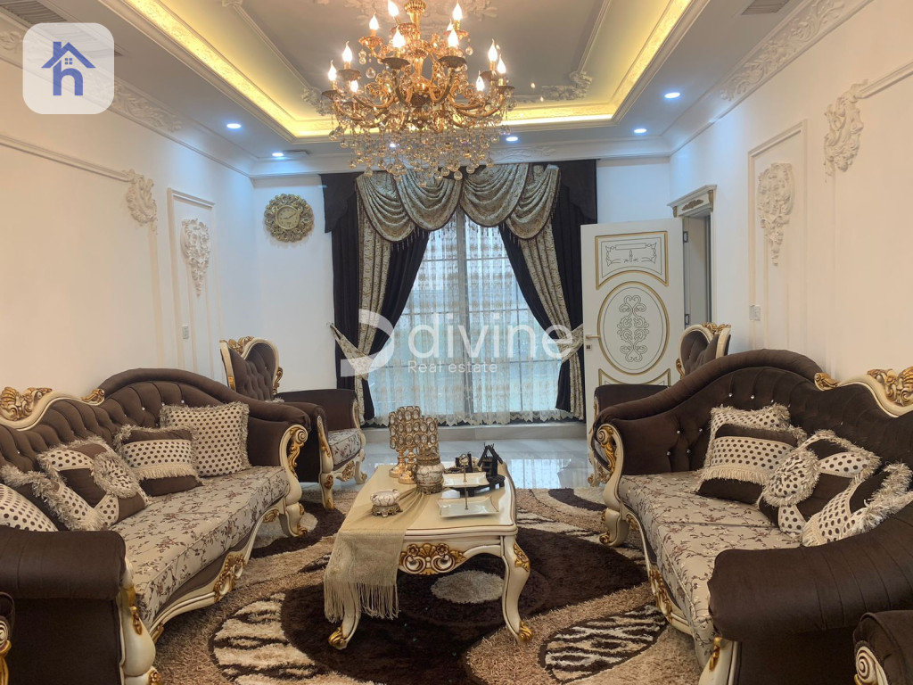 منزل حديث مع 4 غرف نوم