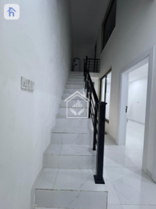 House Opposite Garden image 9