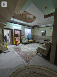 منزل مقابل حدیقة صورة 9