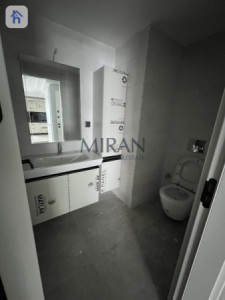 Studio Apartment image 5