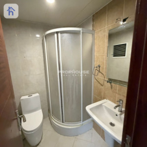 Spacious Apartment in Empire Royal Complex image 11