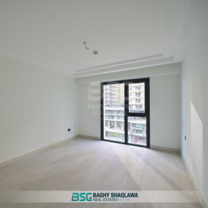 Modern Apartment in Prime Location Resim 11