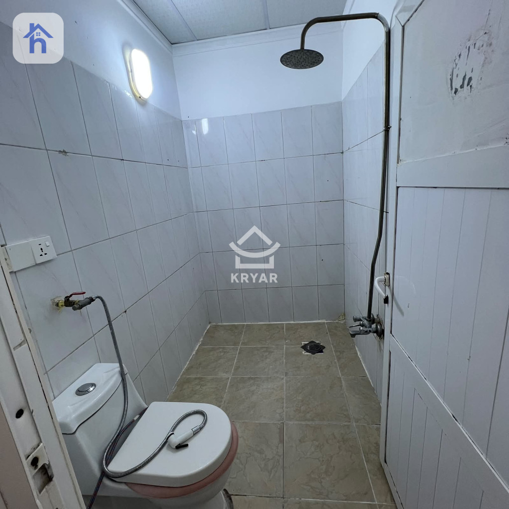 Corner House Image 17