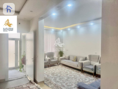 One Floor House Image 3